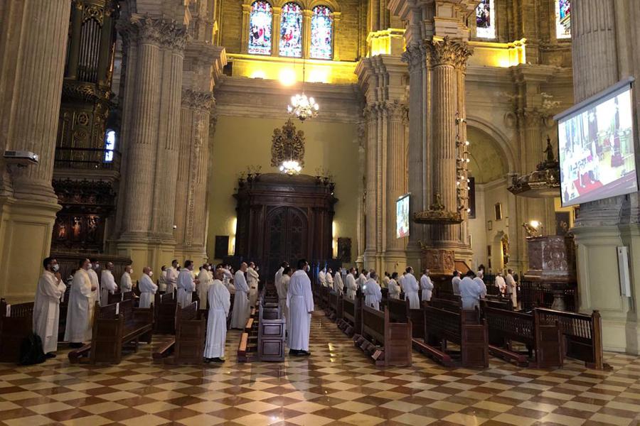 D. Jesús Catalá: «Sois un regalo para la Iglesia y para mí»