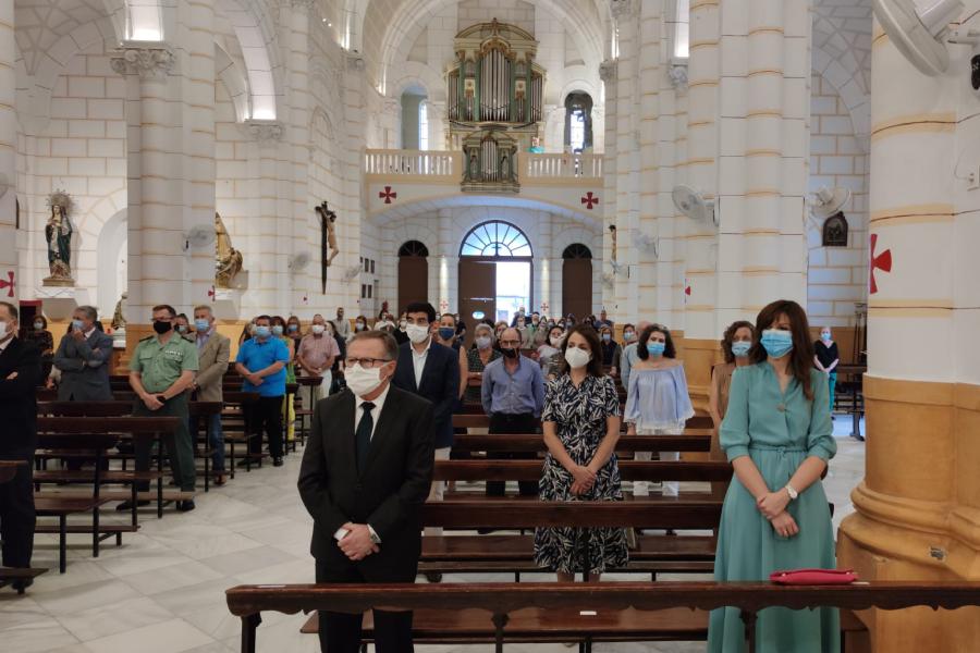 Las mascarillas dejan de ser obligatorias en los templos de la diócesis