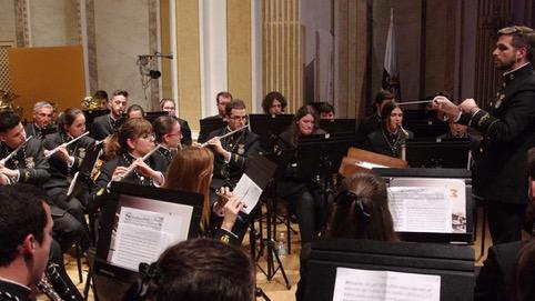 Mena dedica hoy un concierto a las víctimas del Covid-19