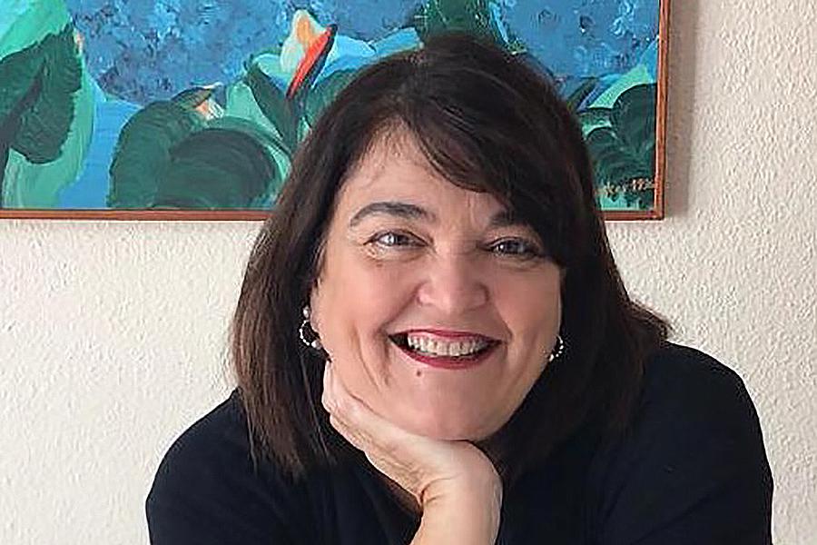 Mª Cruz Fernández-Llebrez: «La pandemia está siendo mucho más que una crisis sanitaria»