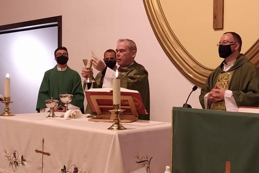Visita Pastoral del Sr. Obispo, D. Jesús Catalá, a la parroquia Nuestra Señora de Flores del arciprestazgo Cristo Rey // P. MILLÁN