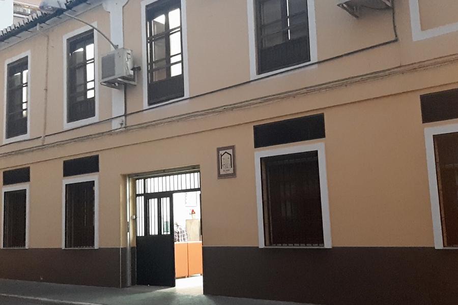 El día a día en el centro de acogida nocturna Calor y café // I. MARTOS