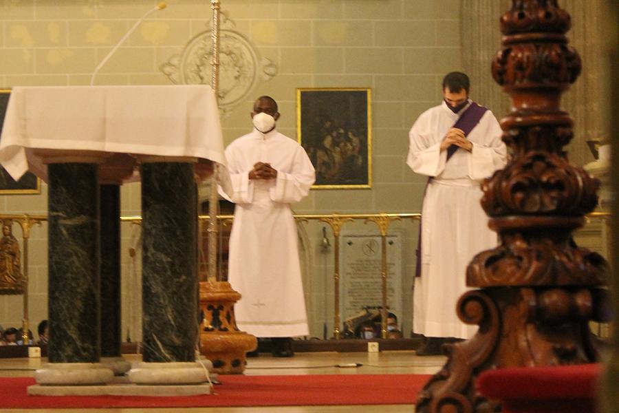 Ordenaciones en la Catedral de Málaga // A. LÓPEZ