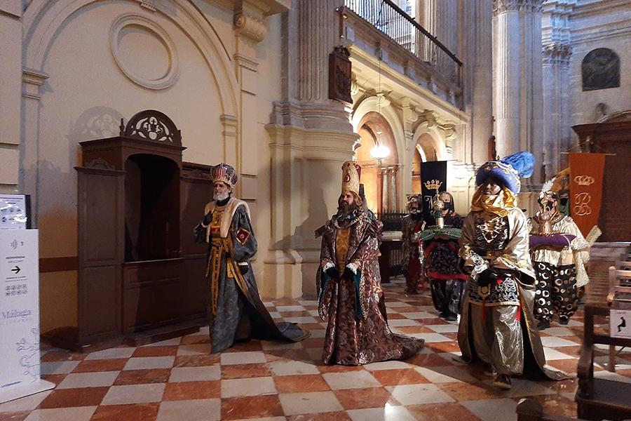Los Sabios de Oriente hacen escala en la Catedral de Málaga