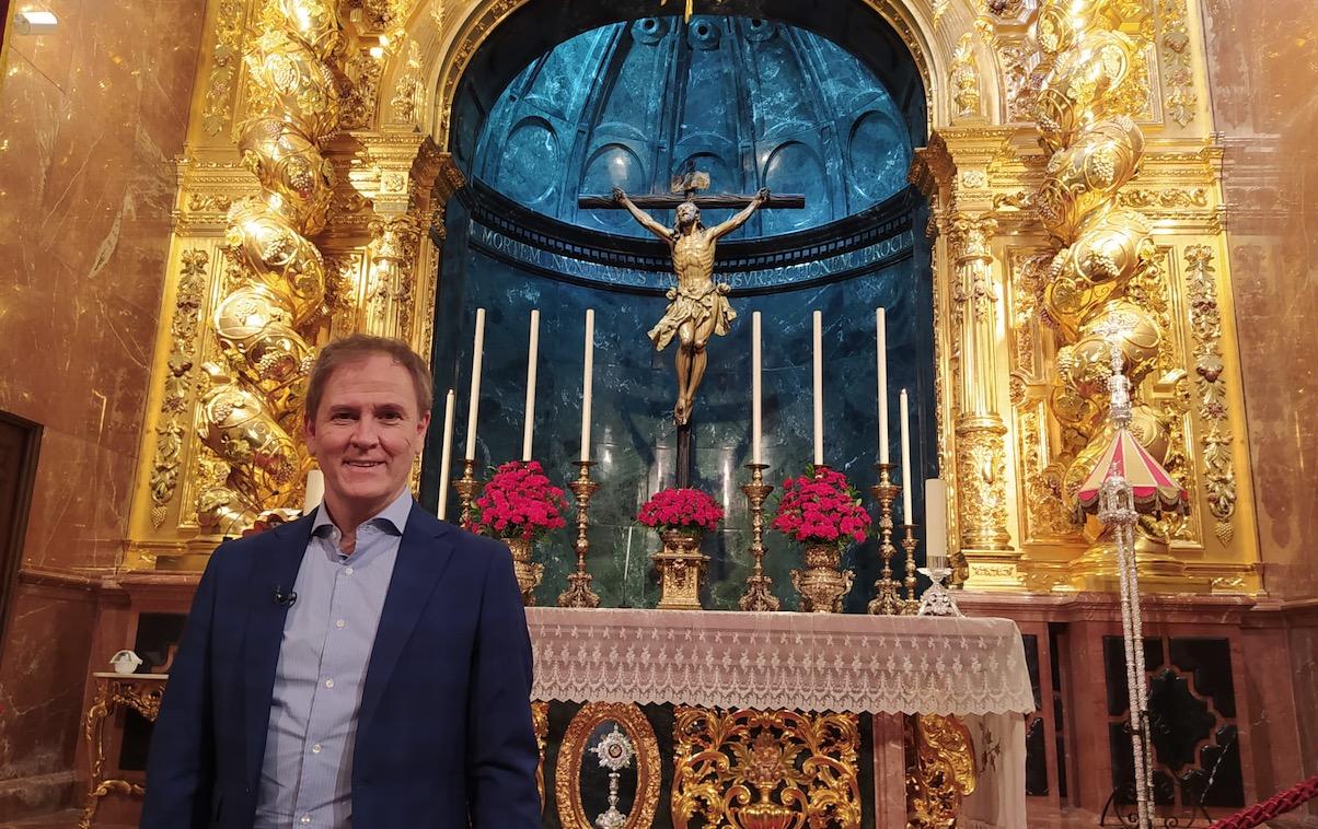 Enrique Romero: «En Semana Santa, todo me lleva a la oración»