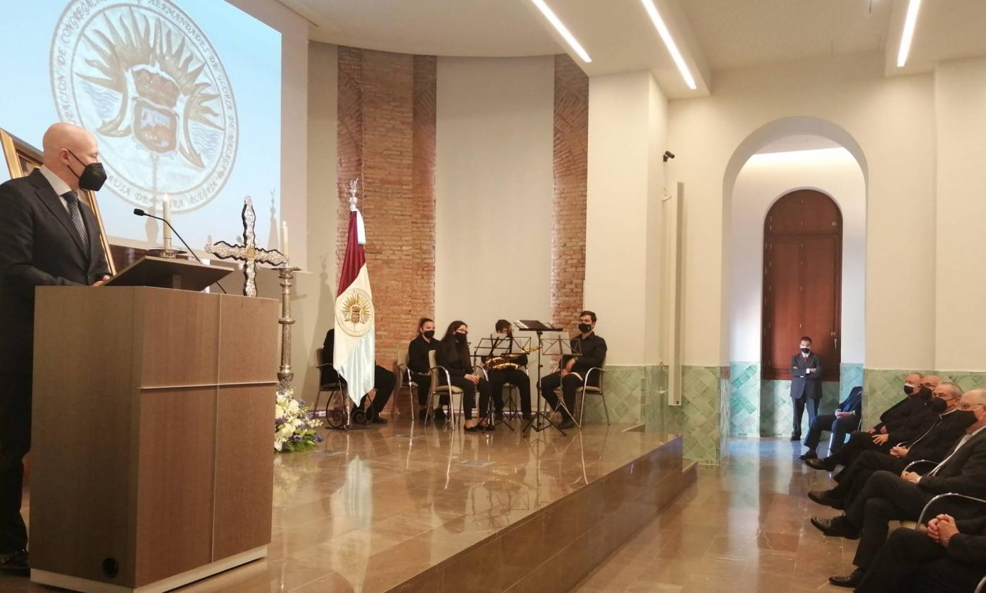 Félix Gutiérrez presentó al pregonero