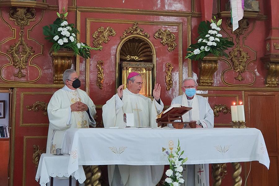 Cútar, Almáchar y El Borge reciben al Sr. Obispo