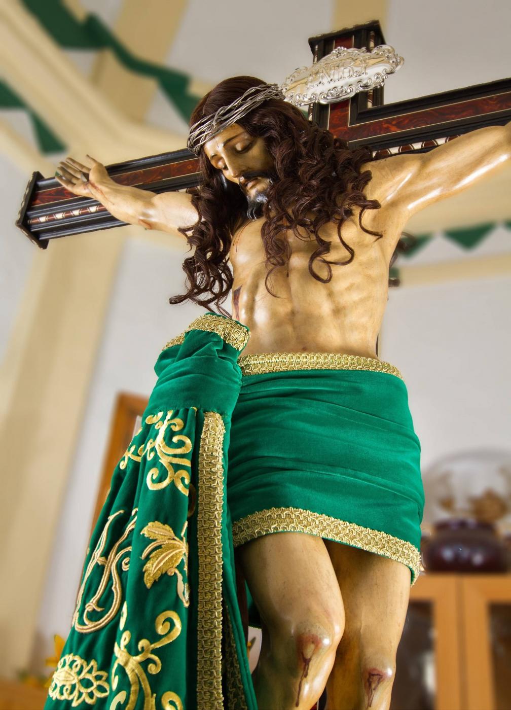 El Santo Cristo de la Banda Verde en la parroquia de San Mateo Apóstol en Almachar // R. Reyes