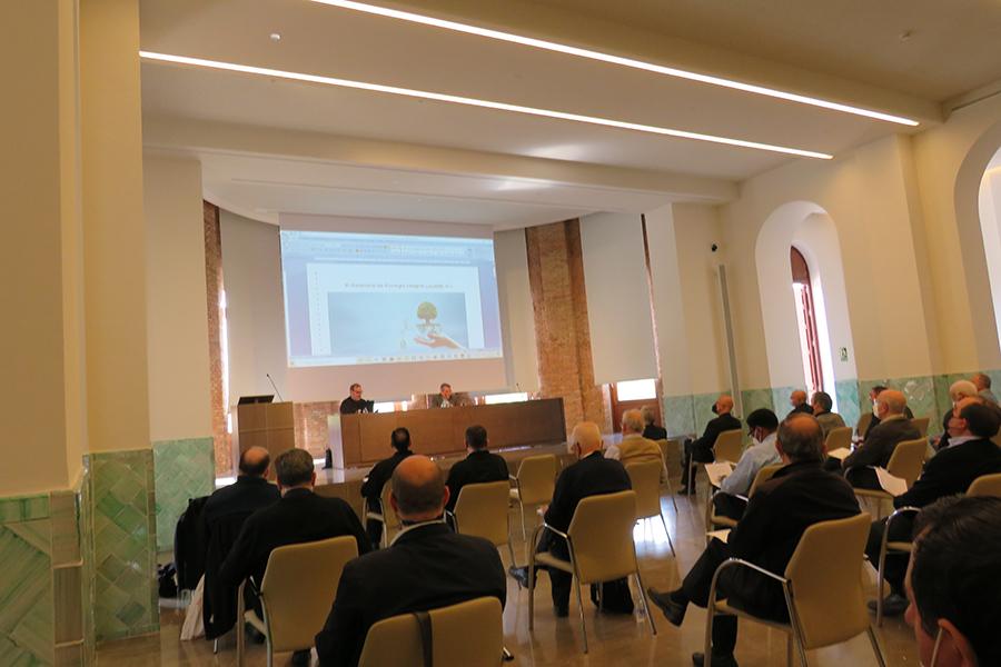 D. Ángel Galindo García, Vicario General de Segovia, en la Jornada de Formación para el Clero // E. LLAMAS