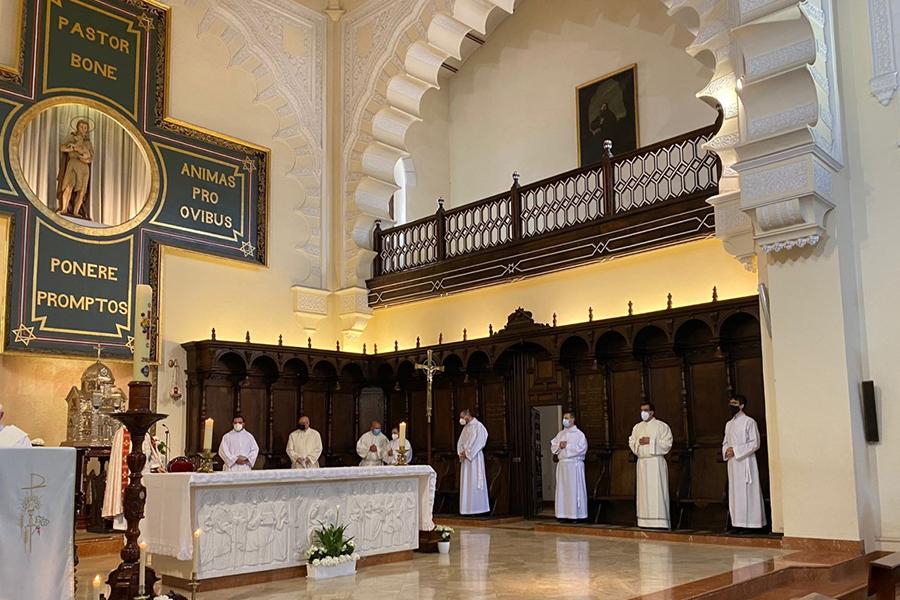 Nueve candidatos al Diaconado Permanente reciben los ministerios laicales del lectorado y acolitado