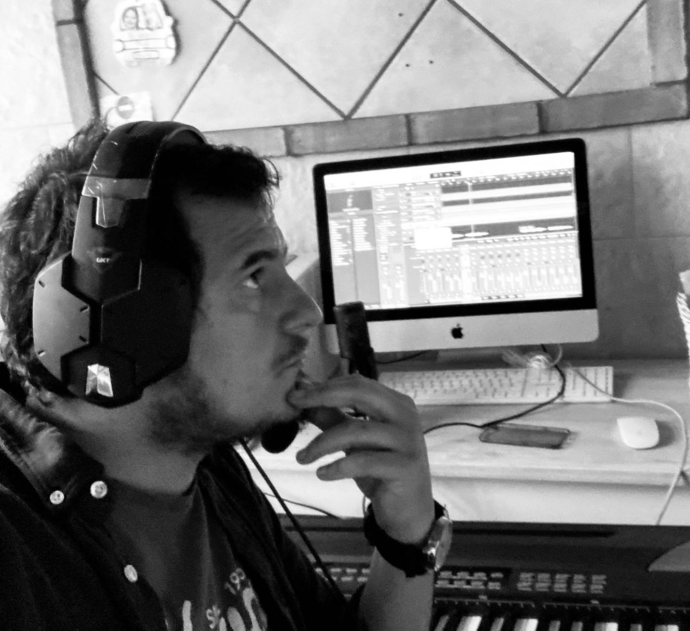 Jesús Cortés: «Sentí algo que me decía: tienes que escribir un libro sobre el Pelé»