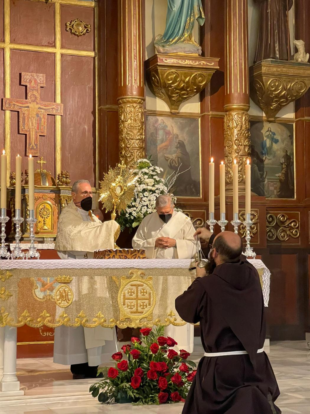 Visita Pastoral del Obispo de Málaga al Convento de San Francisco, en Vélez-Málaga