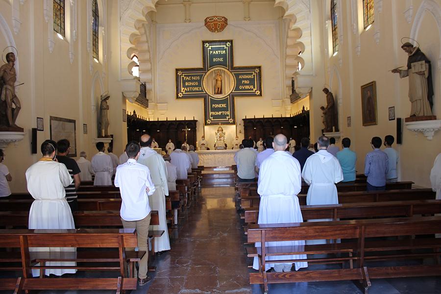 Misa en memoria del sacerdote Manuel Lozano // D. GUTIÉRREZ