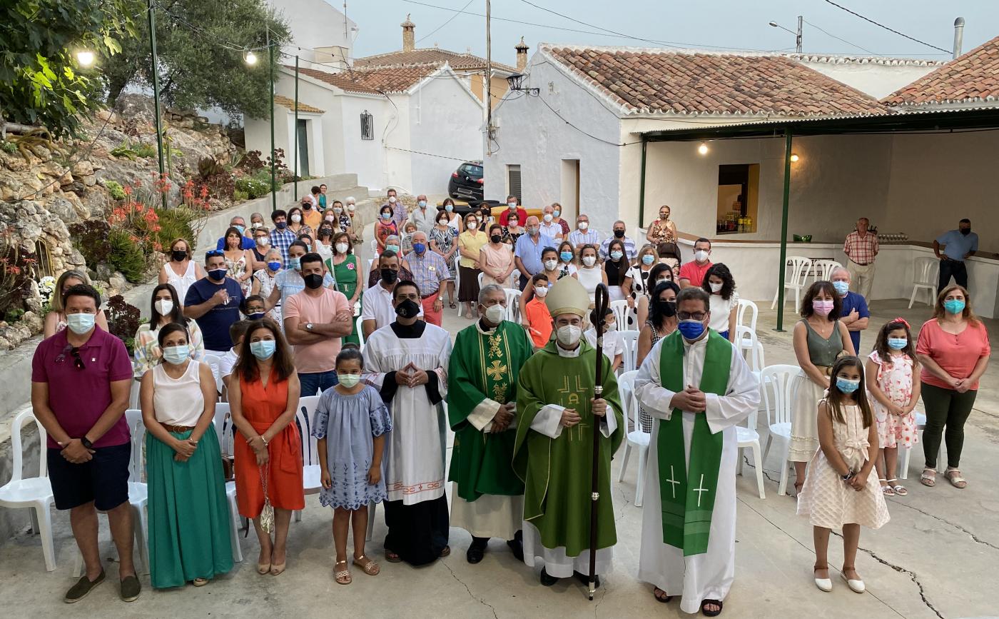 Las pedanías de Los Marines y Regalón, en Periana, cierran la Visita Pastoral
