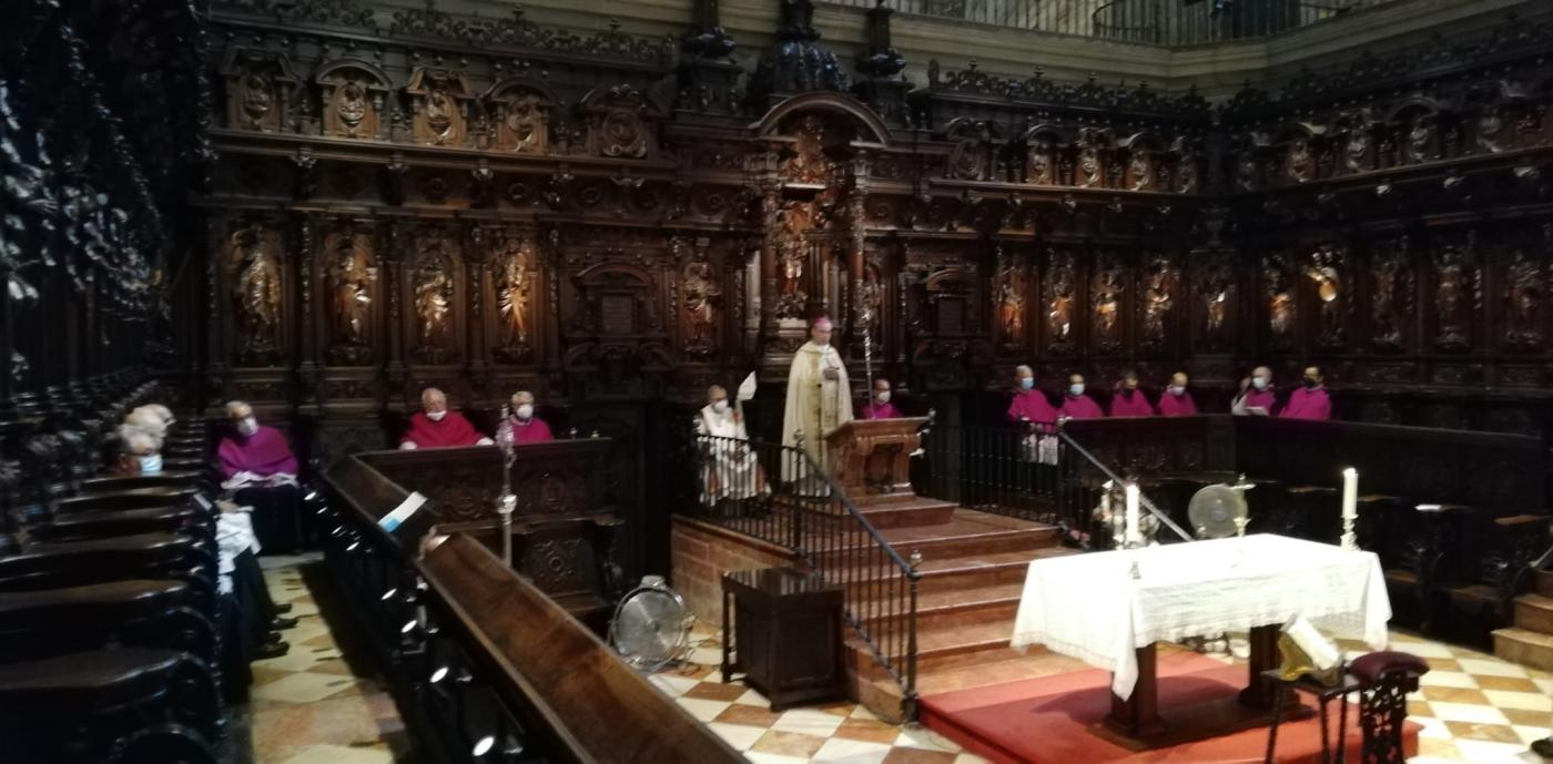 Toma de posesión de nuevos canónigos en la Santa Iglesia Catedral // A. MORENO