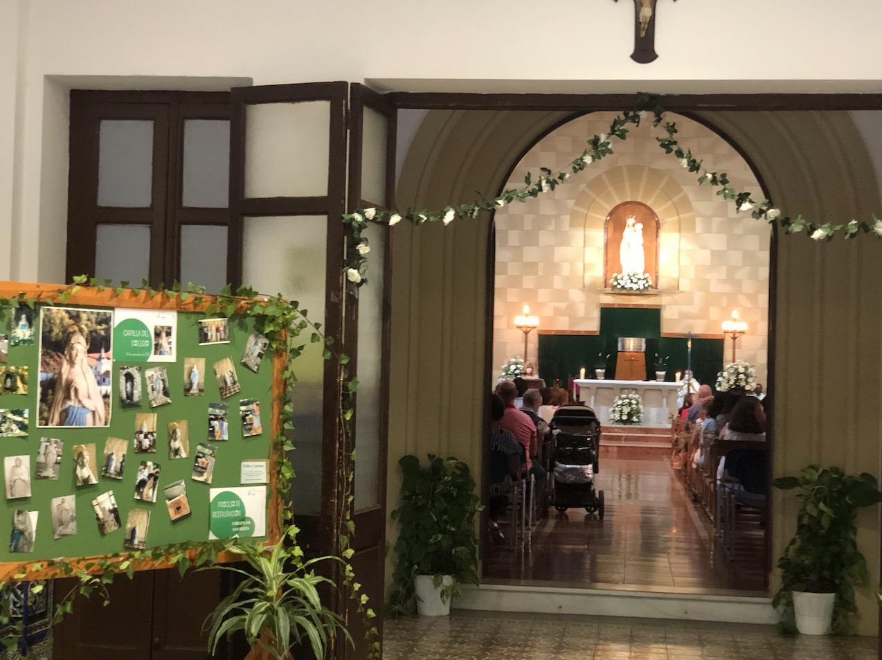 Cristianos ortodoxos, greco católicos y católicos de rito latino se unen para rezar por la paz, en el Colegio El Monte