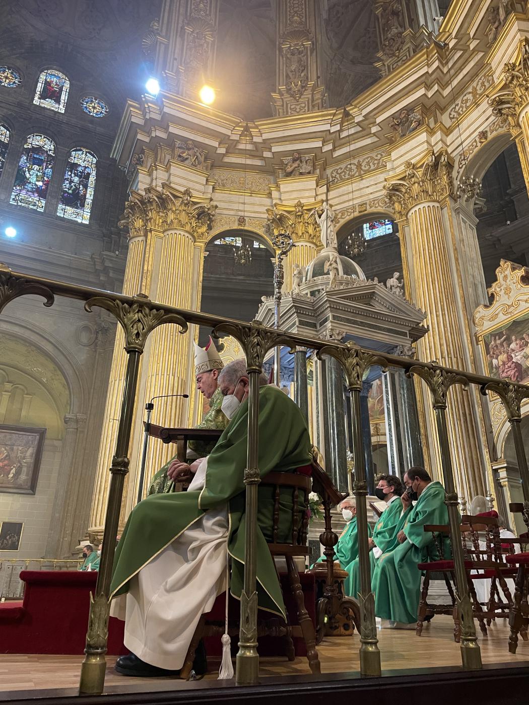 Celebración de la apertura de la fase sinodal diocesana en la Catedral de Málaga // E. LLAMAS