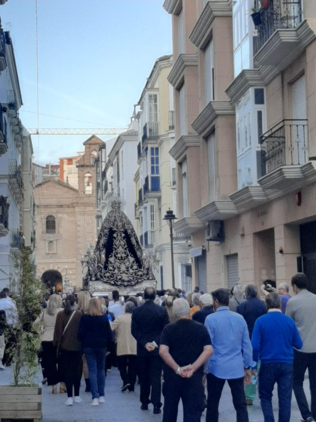 Virgen del Gran Poder (Misericordia), en rosario de la aurora // V. FLORES