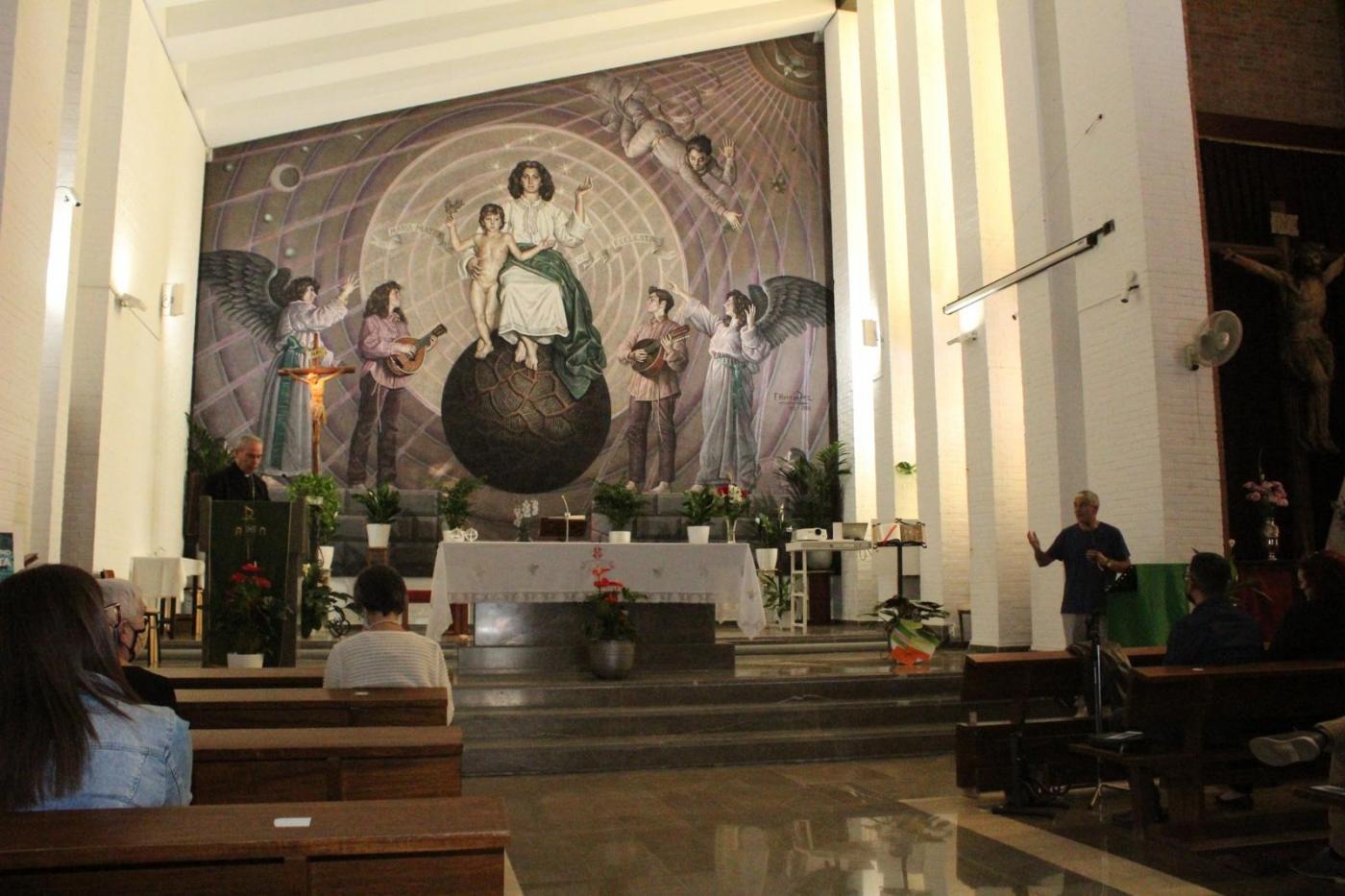 Visita Pastoral del Sr. Obispo, D. Jesús Catalá, a la parroquia Nuestra Señora de los Ángeles
