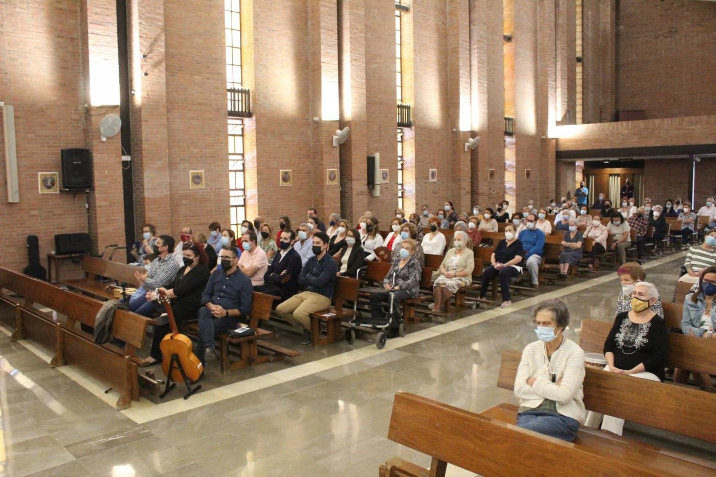 Visita Pastoral del Sr. Obispo, D. Jesús Catalá, a la parroquia Nuestra Señora de los Ángeles