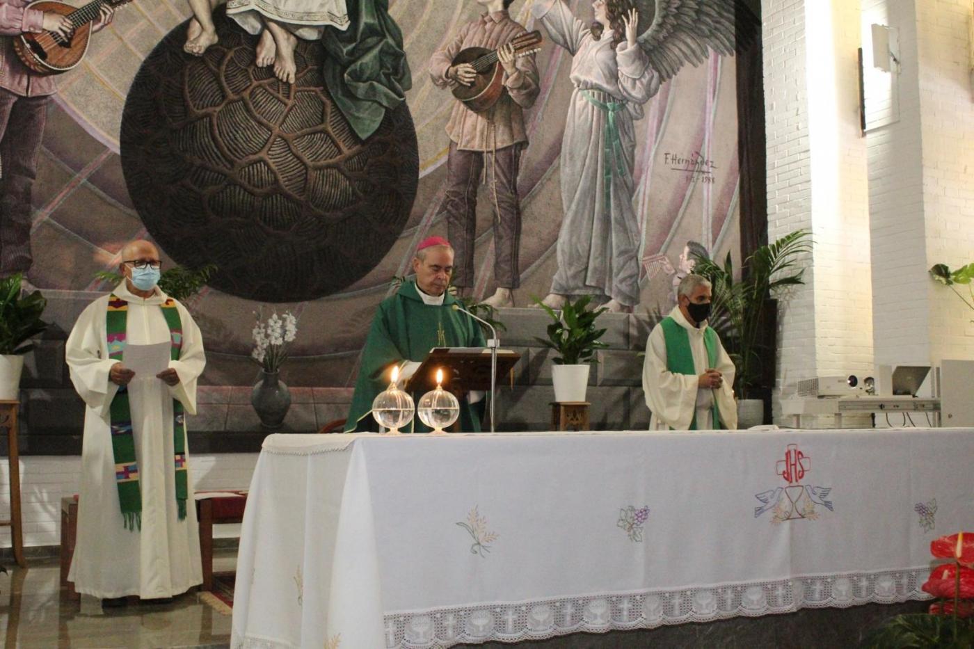 Visita Pastoral del Sr. Obispo, D. Jesús Catalá, a la parroquia Nuestra Señora de los Ángeles