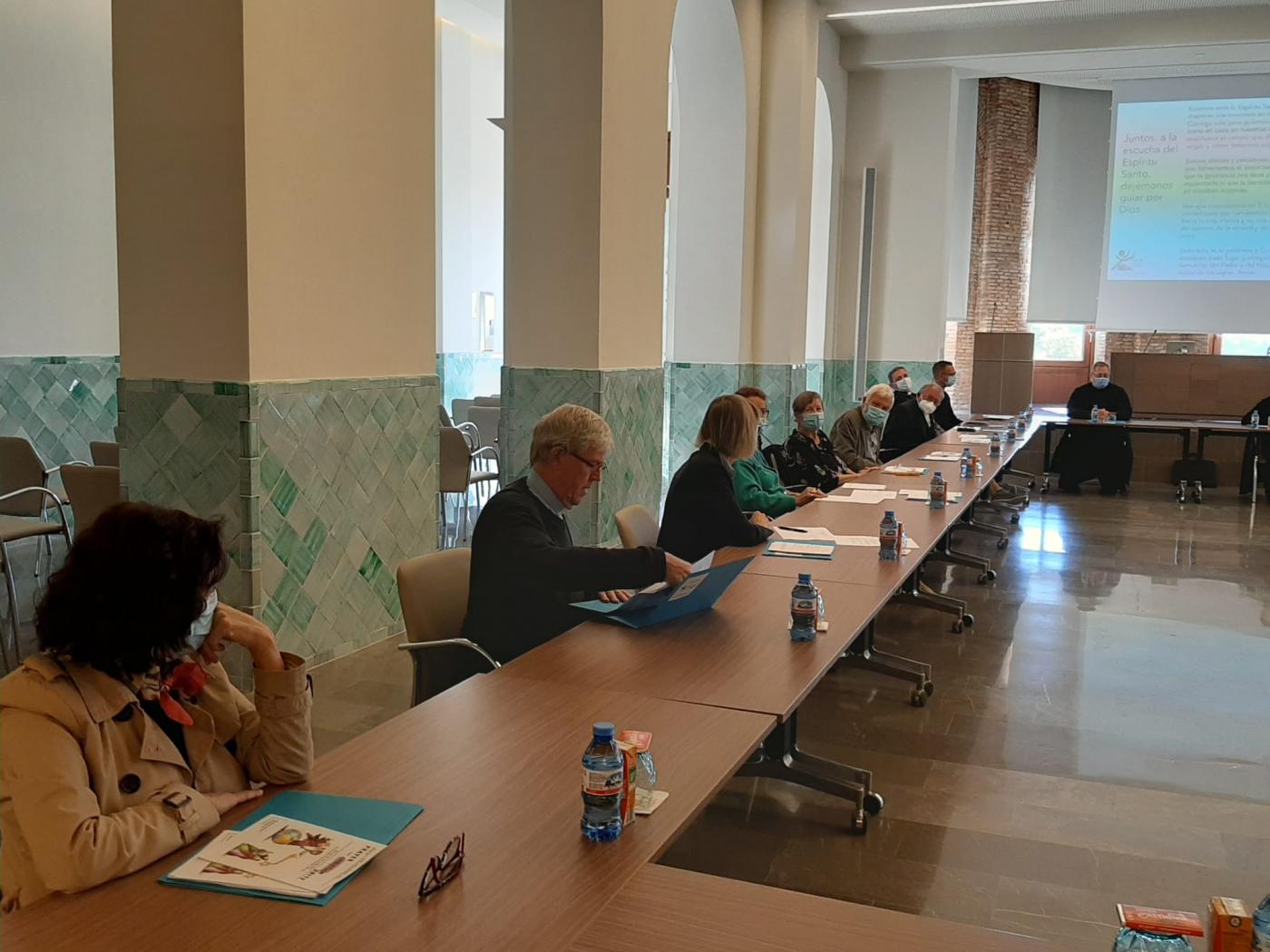 Encuentro ecuménico con el obispo de Málaga para abordar el Sínodo