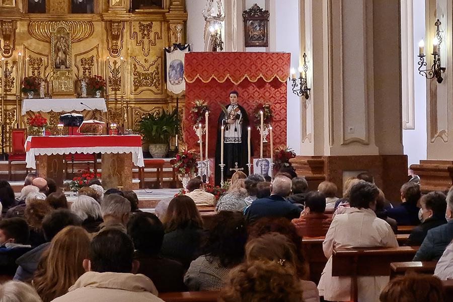 Los compañeros de martirio del beato Duarte descansan en el templo parroquial