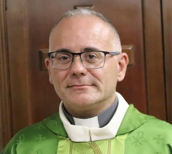 Antonio J. Carrasco: «Nuestra casa fue su casa, y su hogar nuestro hogar»