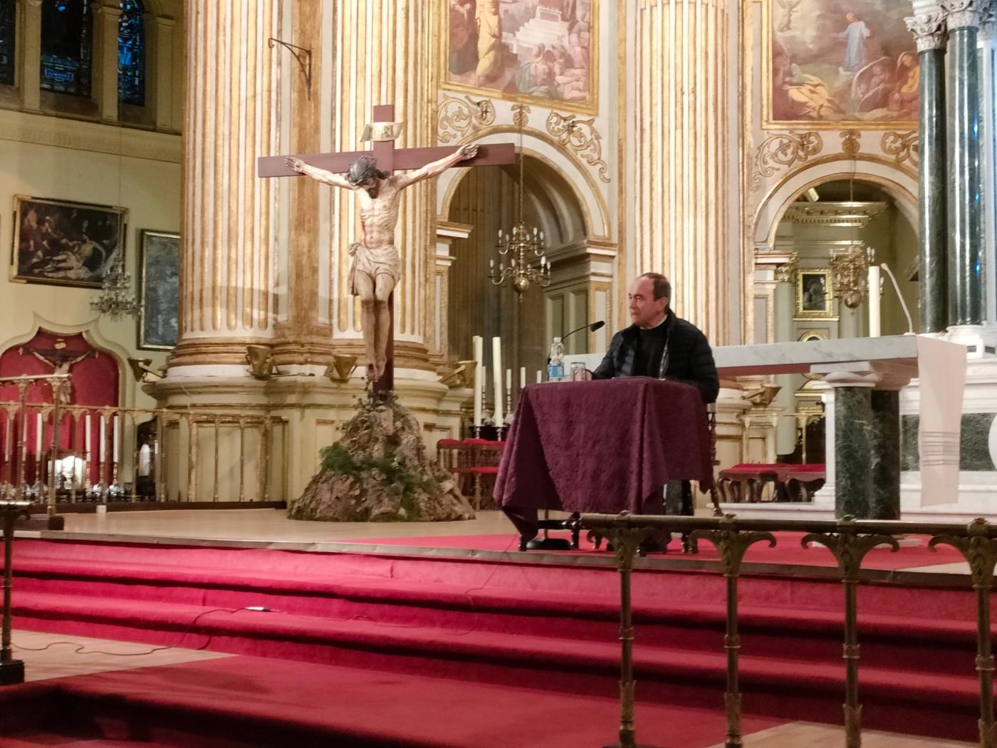 «En las charlas cuaresmales diremos, con el ciego Bartimeo: "¡Señor, que vea!"»