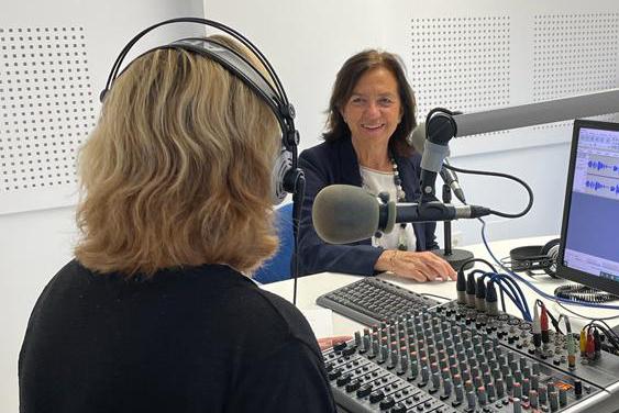 Clara Pardo durante la entrevista para los programas religiosos de COPE Málaga