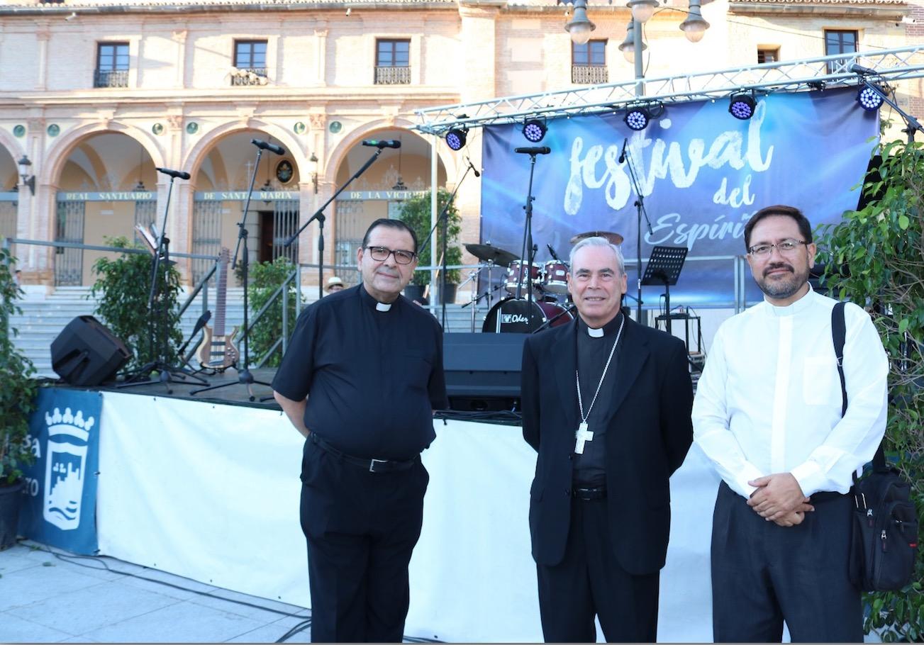 Festival del Espíritu celebrado en la explanada del Santuario de la Victoria, en Pentecostés // C. SUÁREZ