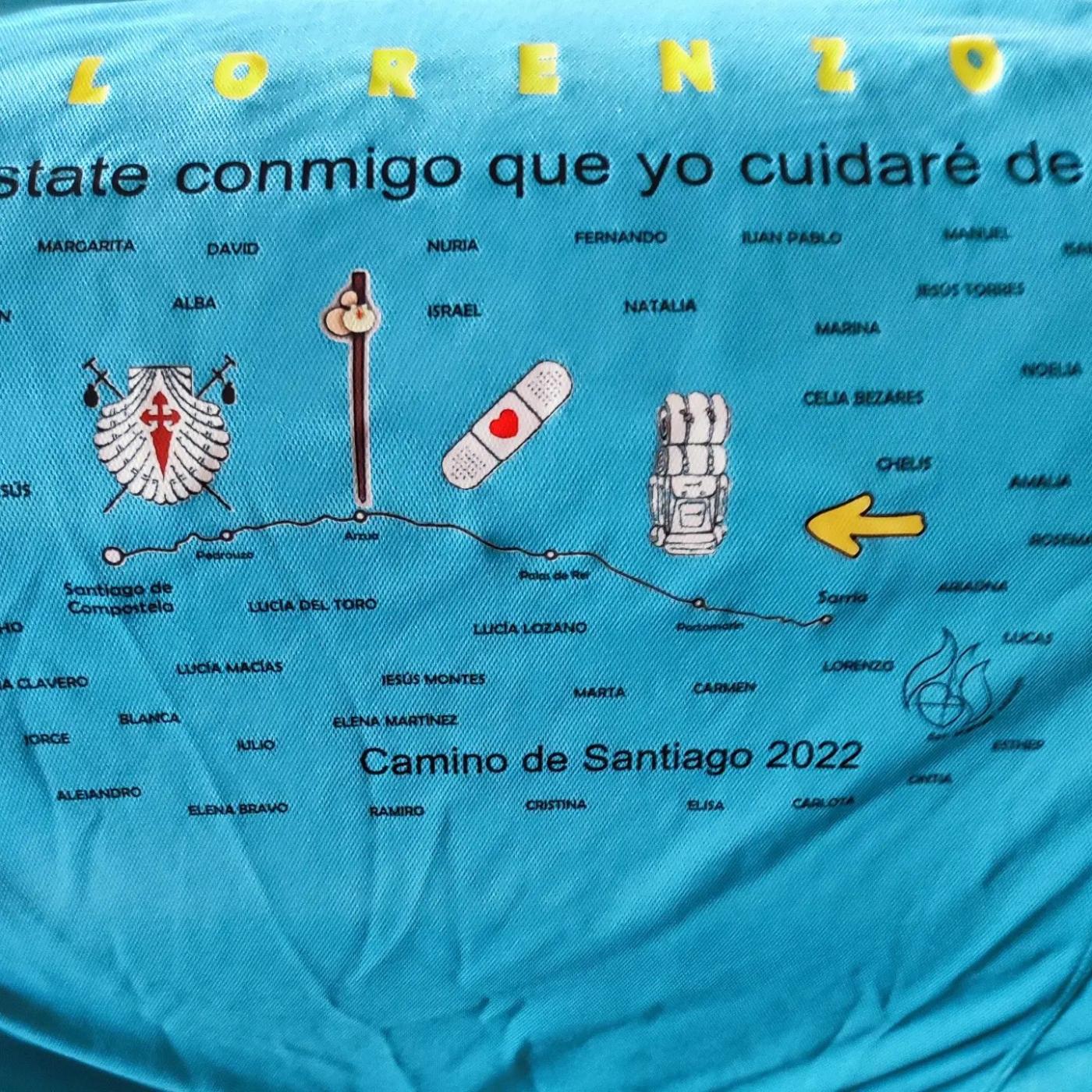 Camiseta creada por los alumnos del Colegio San Manuel para la peregrinación por el Camino de Santiago