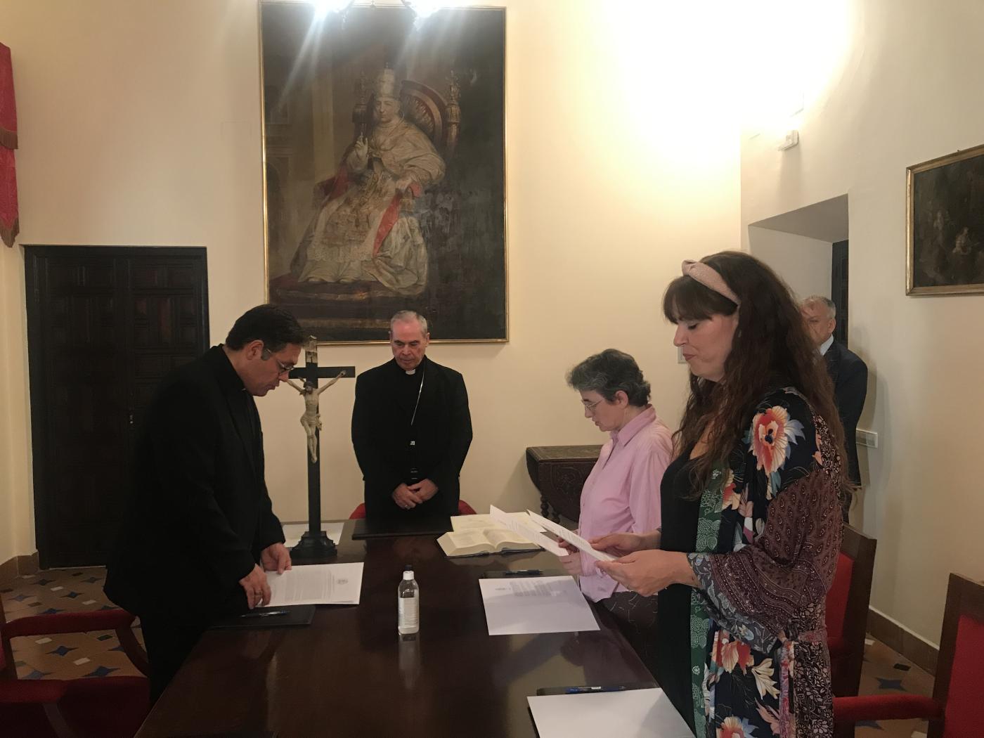 Juramento y profesión de fe de miembros de las Comisiones Históricas de causas de beatificación