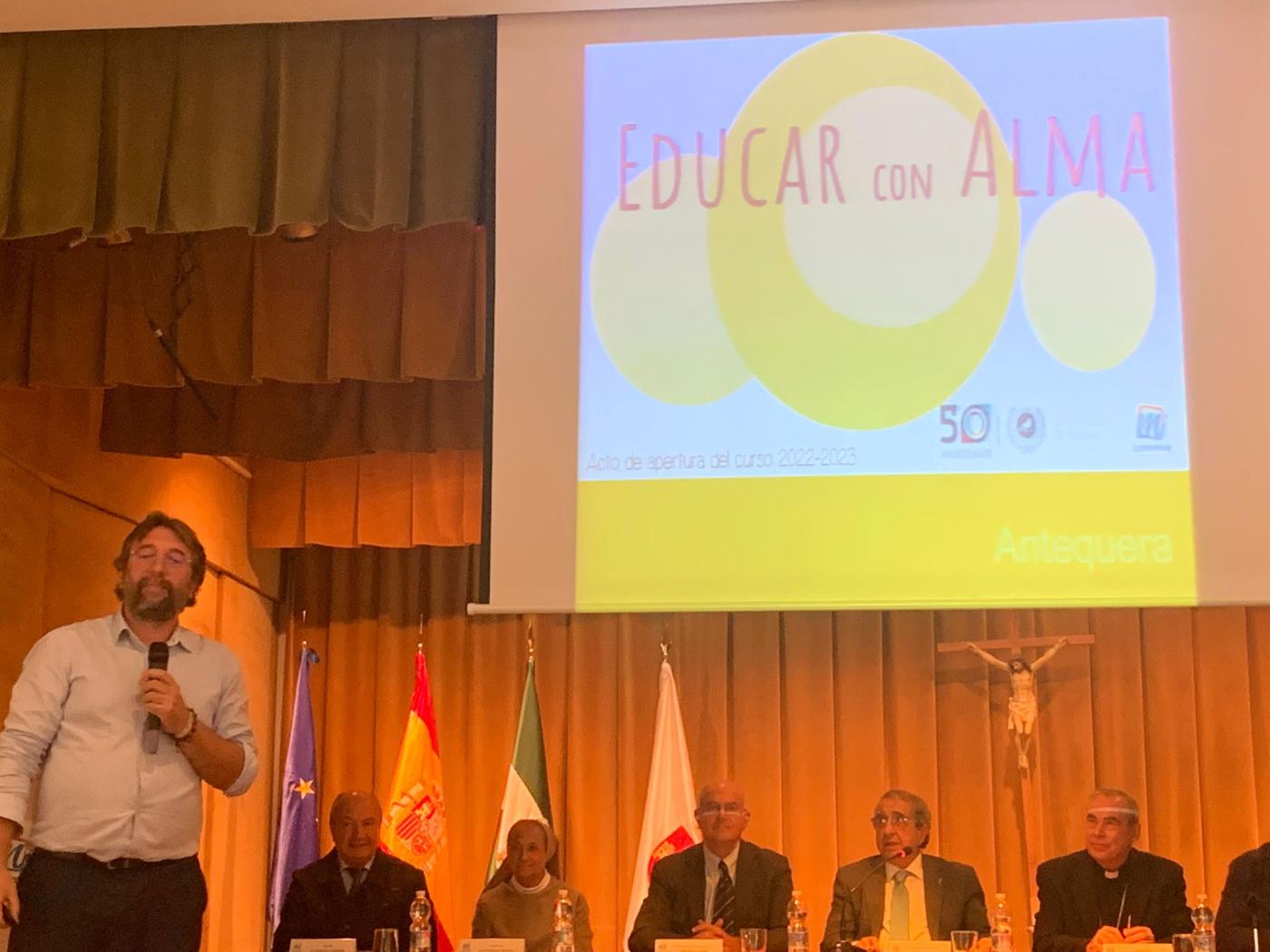 El Centro de Magisterio de Antequera abre el curso con todas las plazas cubiertas