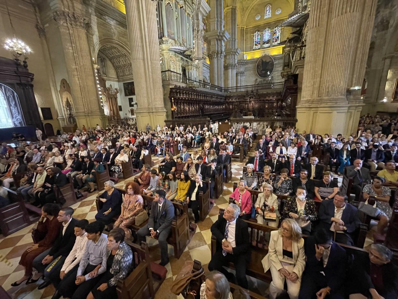 Ordenación de ocho diáconos en la Catedral de Málaga // E. LLAMAS