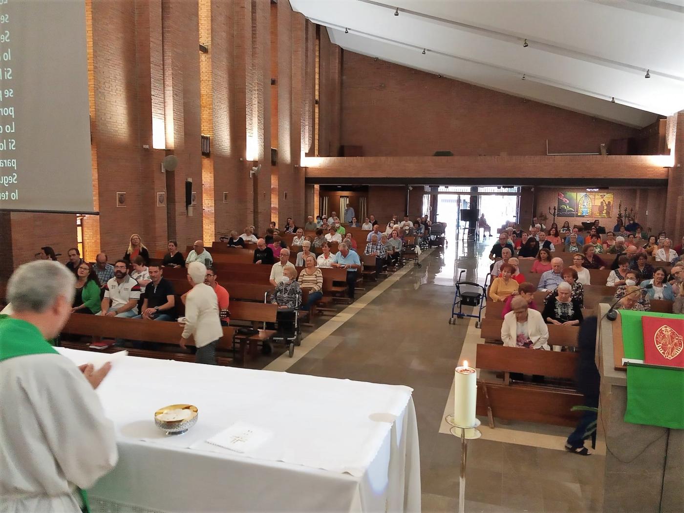 La parroquia de los Ángeles inicia su curso en torno a las prioridades pastorales