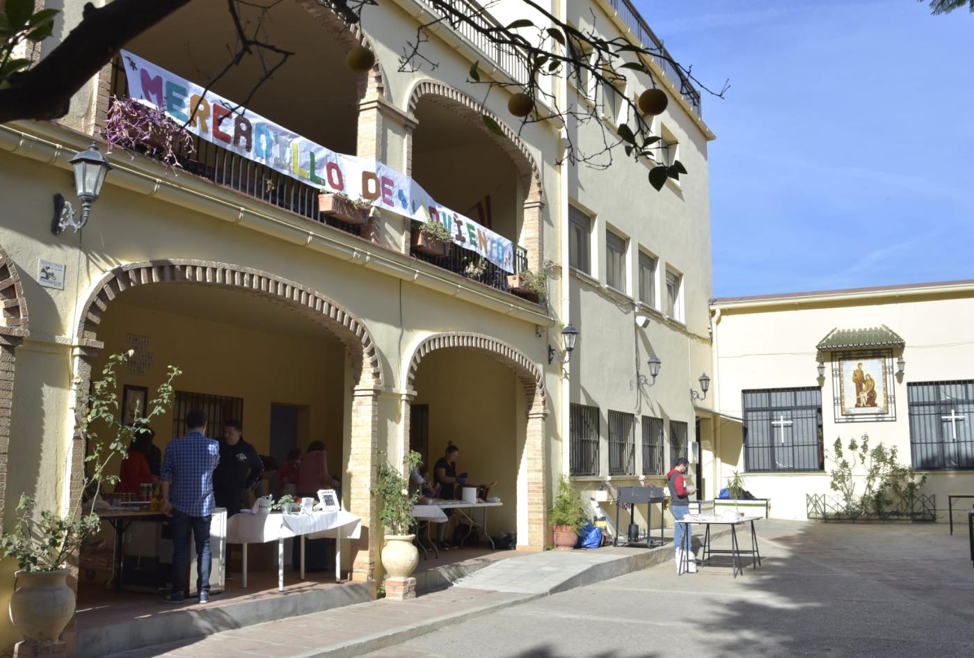 Rastrillo de Adviento de la parroquia Sagrada Familia