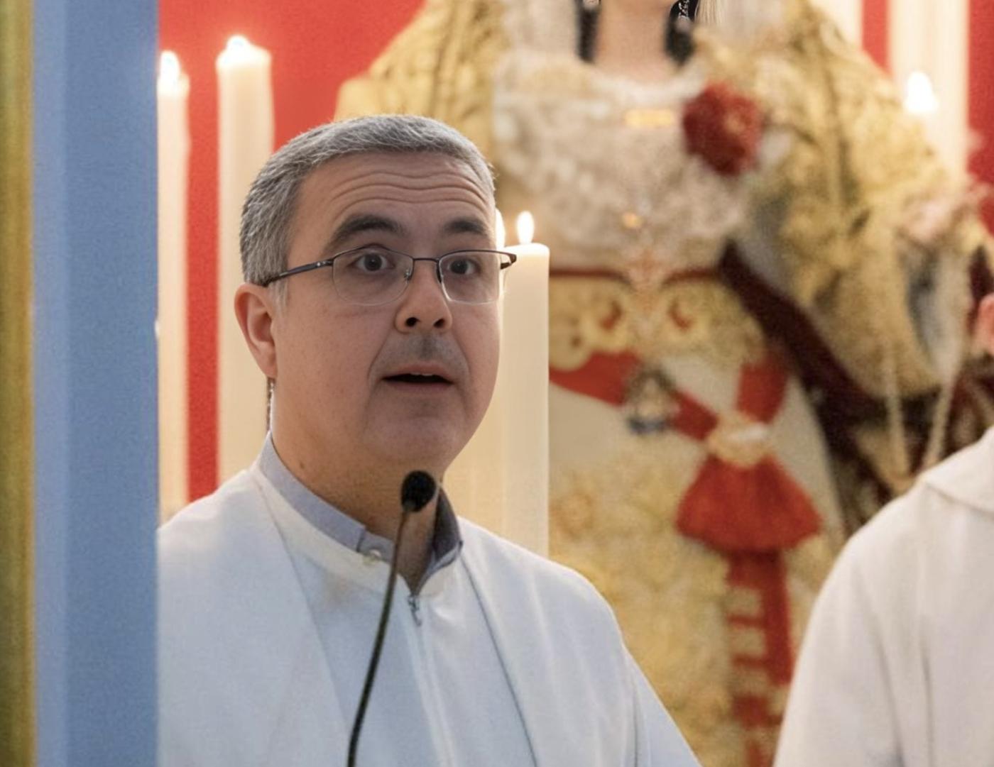 Salvador Gil Canto: «Ser cura no se improvisa»