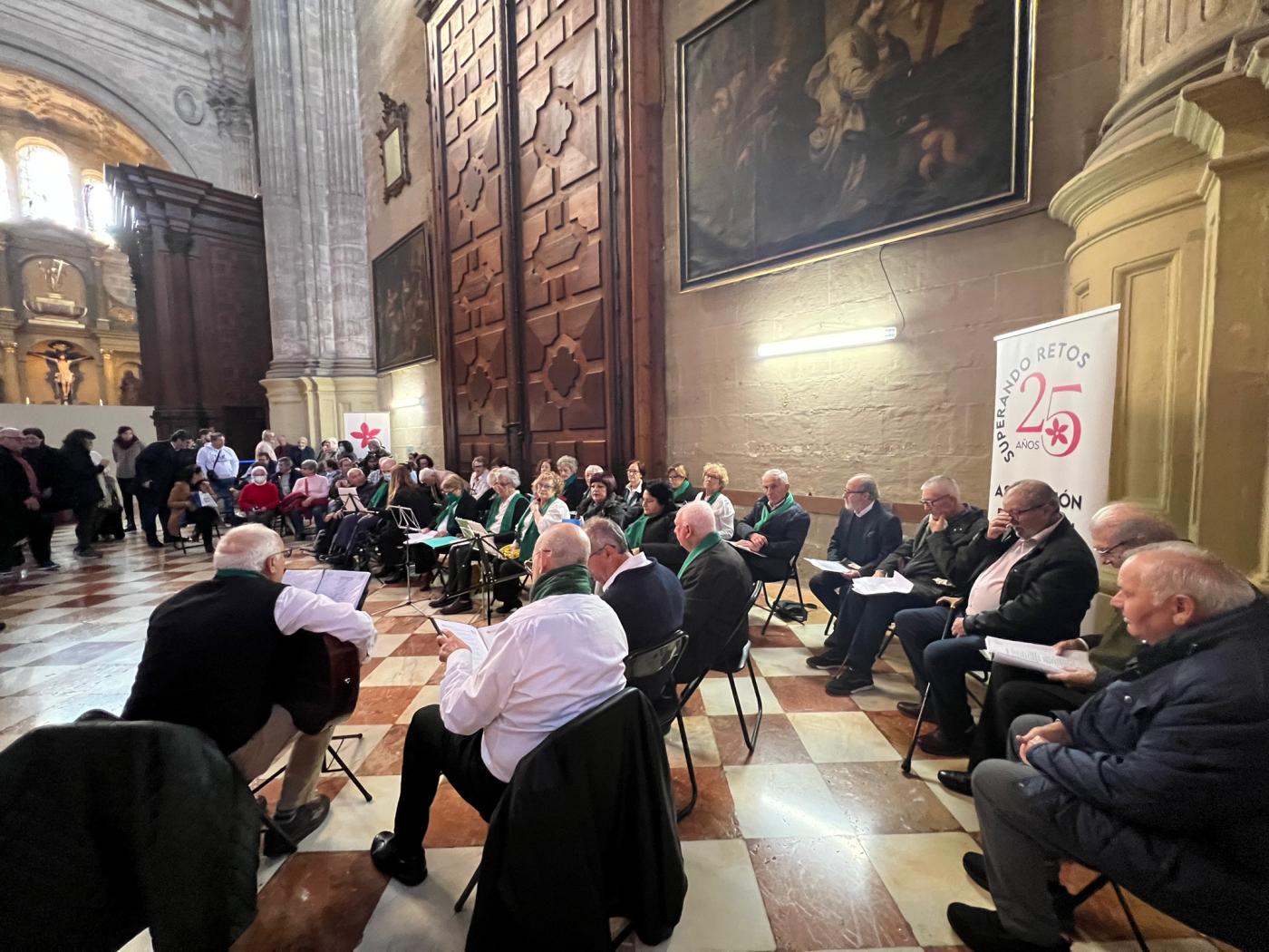 El coro de Párkinson Málaga canta a la Navidad en la Catedral
