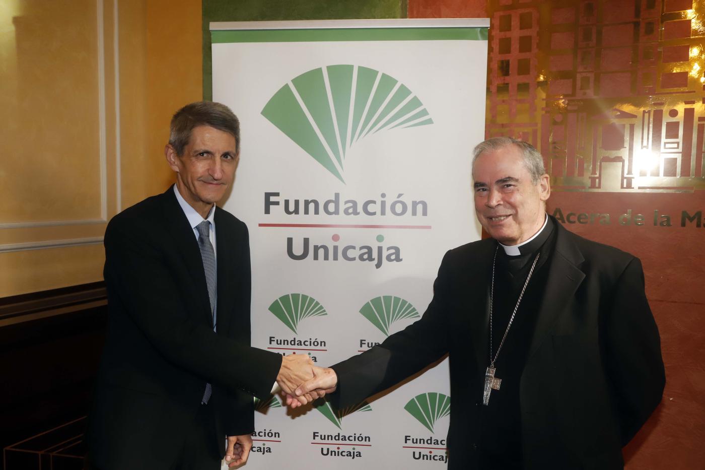 El Obispado de Málaga renueva su convenio con Fundación Unicaja
