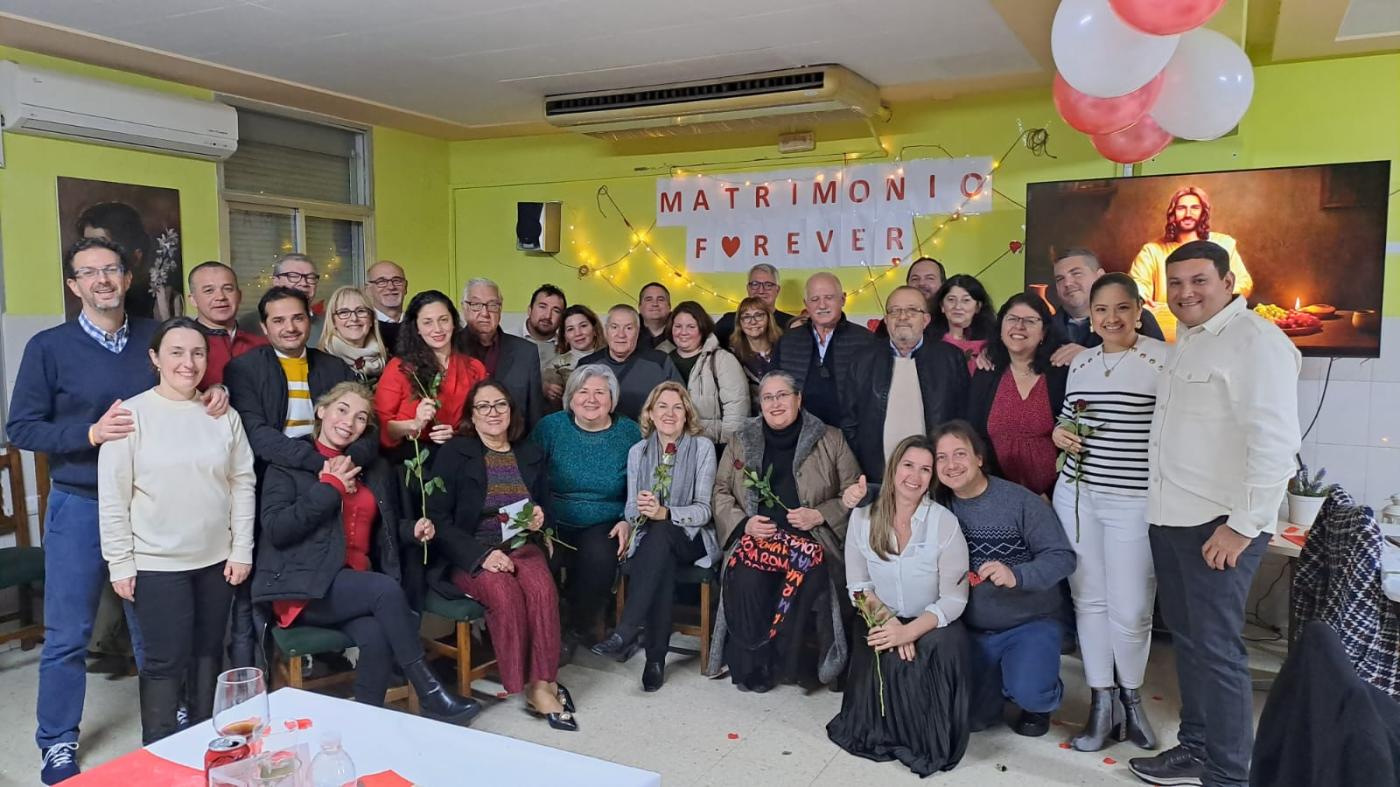 Forever Dates en la parroquia de Santa maría Goretti, en Málaga