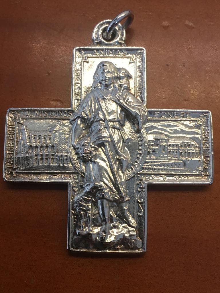 «Todos los seminaristas llevamos en el corazón la Cruz retablo de la Capilla del Seminario»