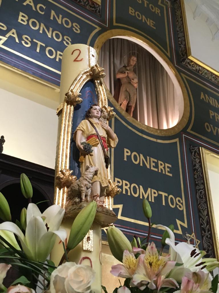 «Todos los seminaristas llevamos en el corazón la Cruz retablo de la Capilla del Seminario»