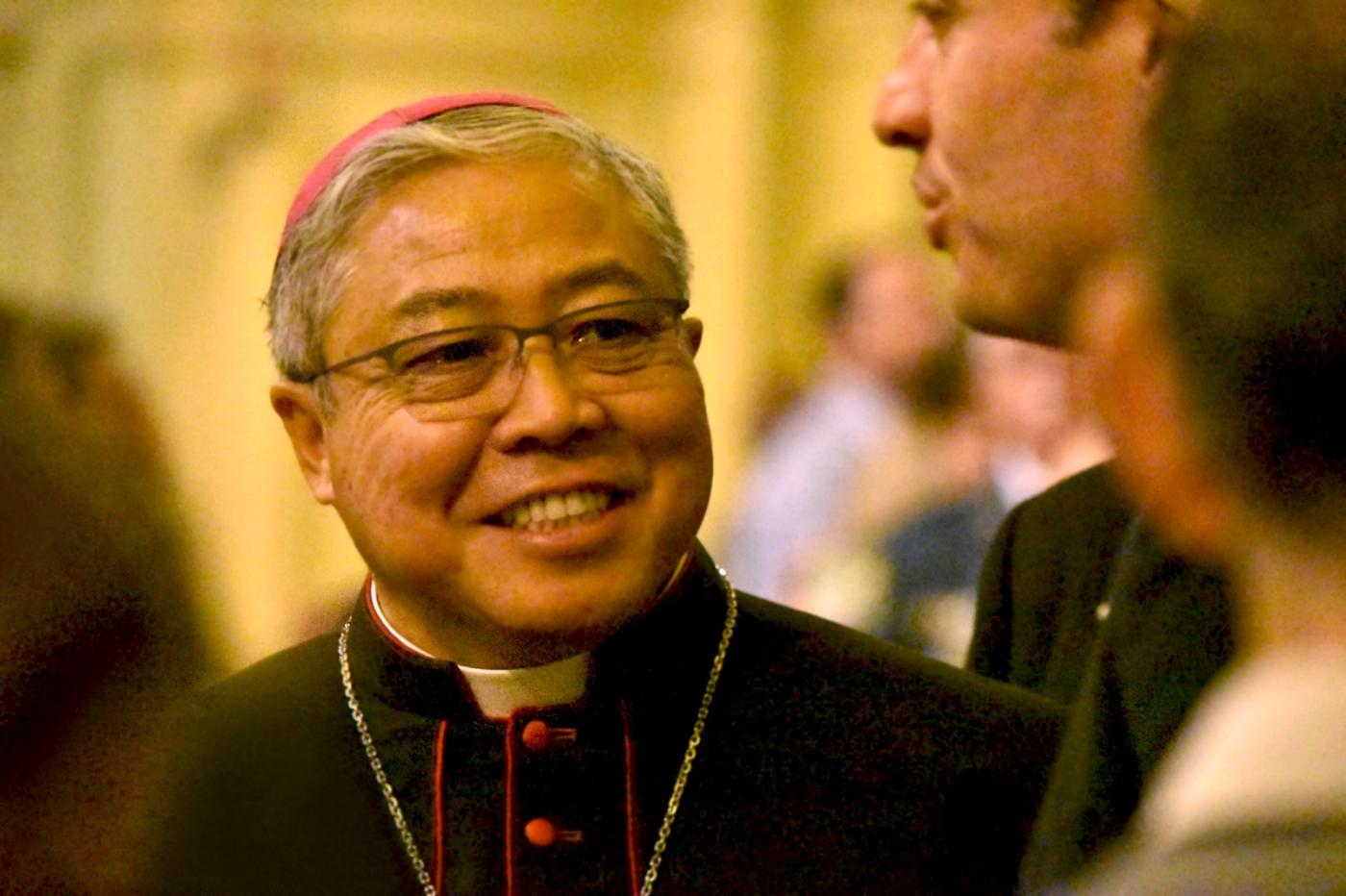 Mons. Auza: «Las cofradías son clave en la transmisión de la fe»