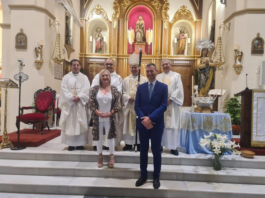 Algarrobo recibe al Sr. Obispo con repiques de campanas