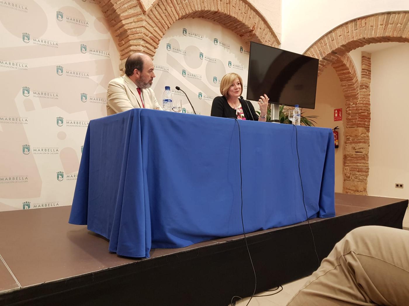 Conferencia de Eva Fernández en el ciclo sobre la Cultura del Encuentro