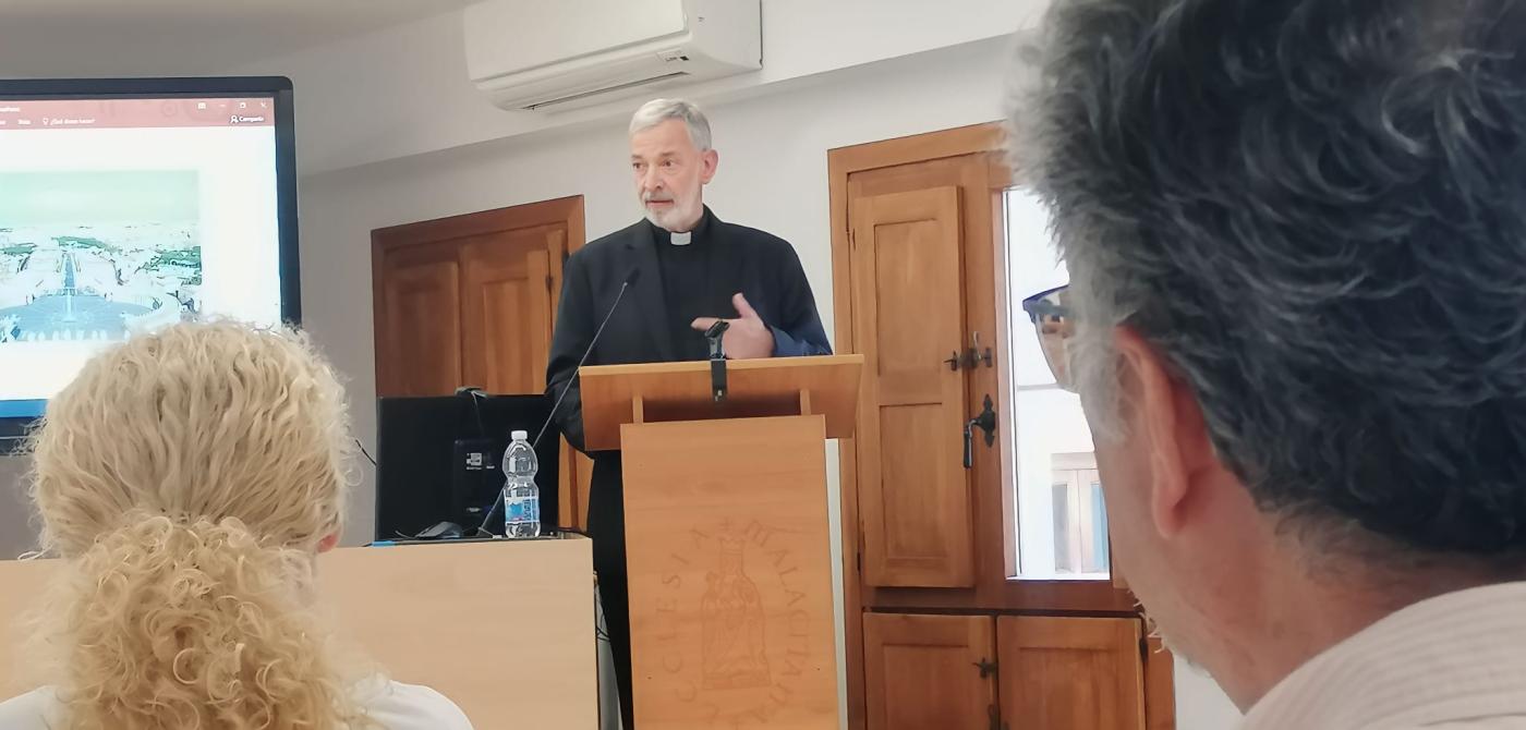 José Ferrary: «Buscamos una formación canónica referente al matrimonio»