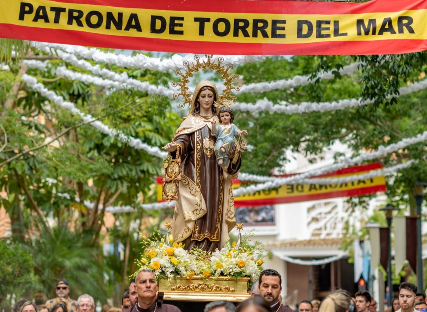 Celebración con motivo de la proclamación de la Virgen del Carmen como patrona de Torre del Mar // Miguel Ángel Castillo