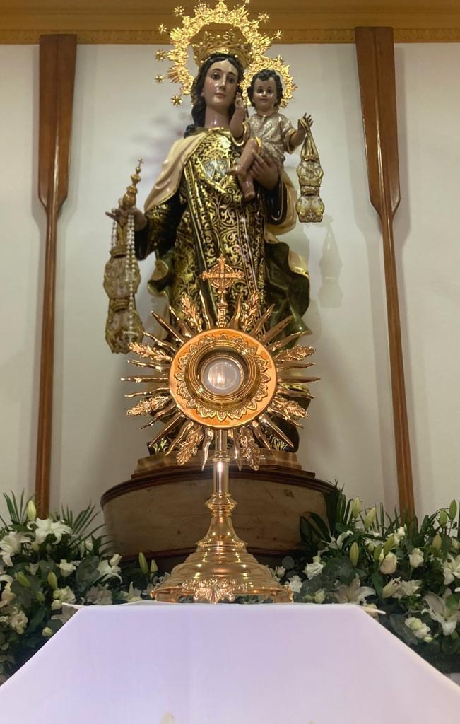 Se inaugura la primera capilla de Adoración Perpetua en Málaga capital, con más de 400 adoradores