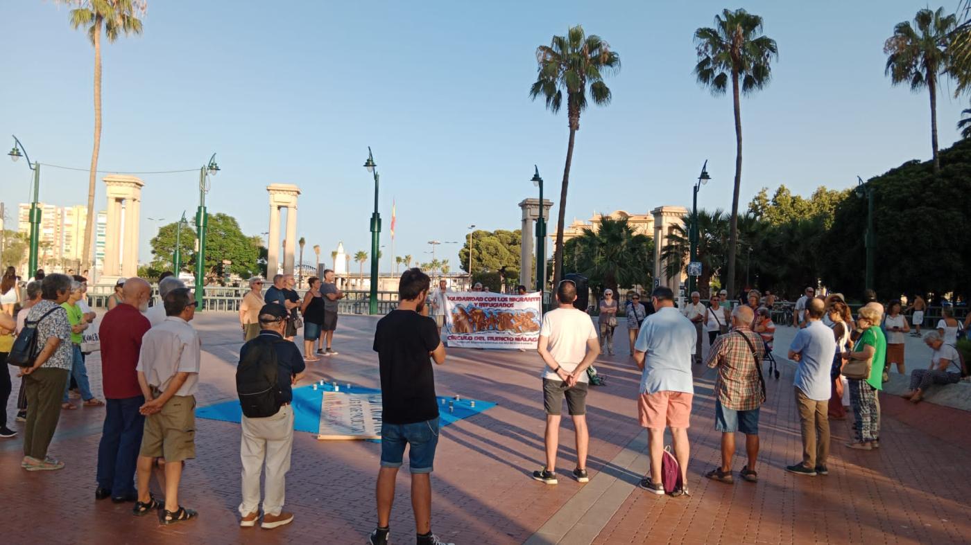 La Iglesia de Málaga convoca Círculo del Silencio, vigilia y encuentro diocesano por los migrantes y refugiados